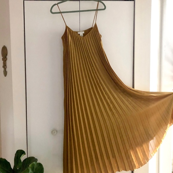Club Monaco Strappy Pleated Maxi Dress in Marigold - Picture 2 of 8